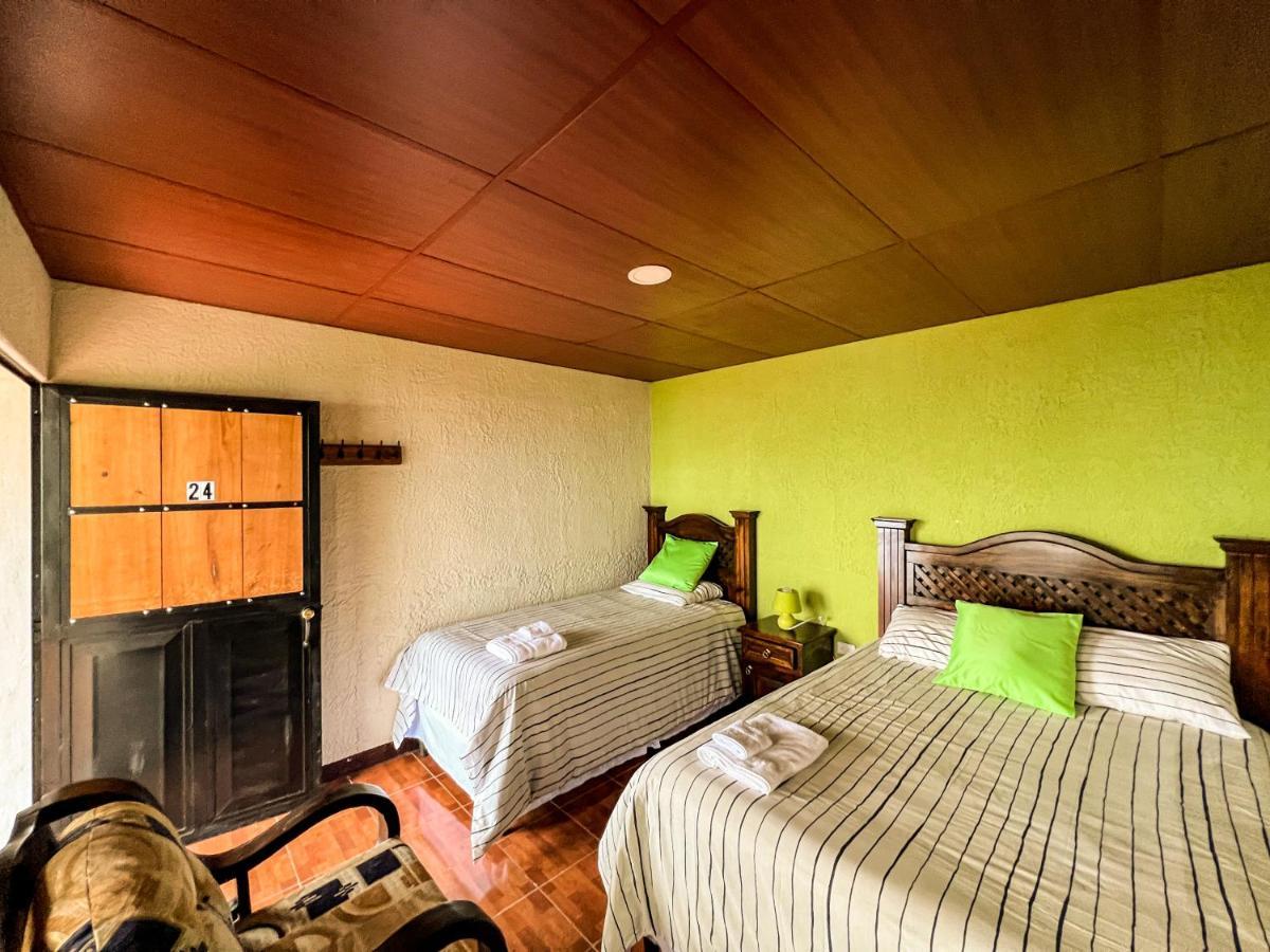 Rancho Fortaleza -Hotel & Spa- San Antonio Palopó المظهر الخارجي الصورة